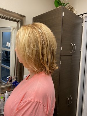 Root Touch Up, Trim, Blow Dry - Get a Root Touch Up, Trim, and Blow Dry—just $110.
Look flawless, feel confident. Book your appointment today!