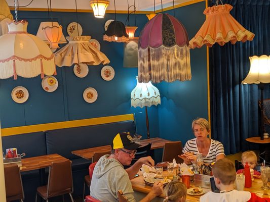 Aunty Ed's Restaurant and Bar by null