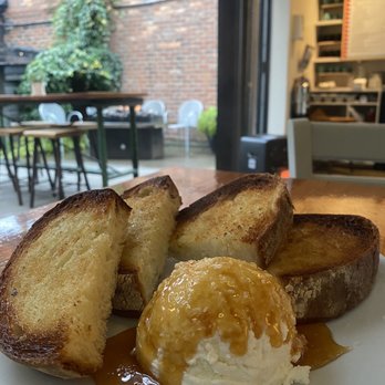 Red Arrow Coffee - Ricotta toast - Coffee & Tea Near Me - Seattle, Washington Red Arrow Coffee - Ricotta toast - Coffee & Tea Near Me - Seattle, Washington