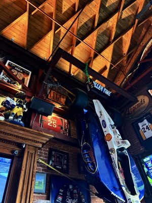 Legends Restaurant & Sports Bar by null