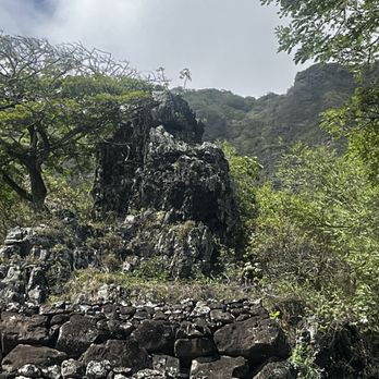 Kualoa Ranch - Tours Near Me - Kaneohe, Hawaii