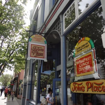 John's Place - Breakfast & Brunch Near Me - Victoria, British Columbia