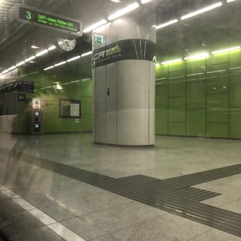 CAT - Airport platform - Train Stations Near Me