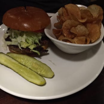 5th Tavern - Kobe Beef Burger - New American Near Me - Bloomfield Hills, Michigan 5th Tavern - Kobe Beef Burger - New American Near Me - Bloomfield Hills, Michigan
