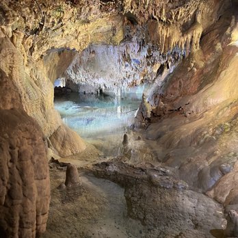 Echo Dell Indian Echo Caverns - Landmarks & Historical Buildings Near Me - Hummelstown, Pennsylvania
