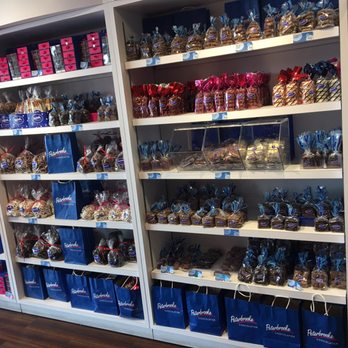 Peterbrooke Chocolatier Hodges - Desserts Near Me - Jacksonville, Florida Peterbrooke Chocolatier Hodges - Desserts Near Me - Jacksonville, Florida