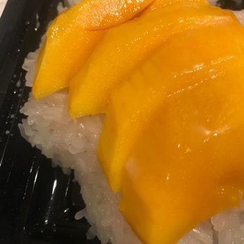Jitlada - Mango sticky rice - Thai Near Me - Los Angeles, California Jitlada - Mango sticky rice - Thai Near Me - Los Angeles, California