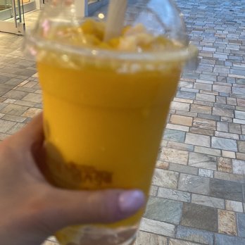 Mango Mango Dessert - Juice Bars & Smoothies Near Me - Honolulu, Hawaii