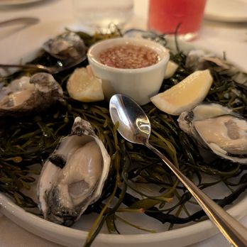 The Arbour - Pacific oysters - New American Near Me - Pasadena, California The Arbour - Pacific oysters - New American Near Me - Pasadena, California
