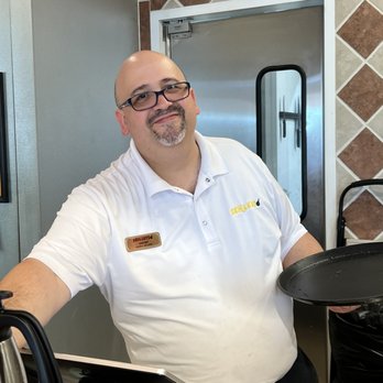 Skillets Restaurant - Michi, manager - Breakfast & Brunch Near Me - Boca Raton, Florida Skillets Restaurant - Michi, manager - Breakfast & Brunch Near Me - Boca Raton, Florida