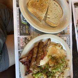 Snydersville Family Diner