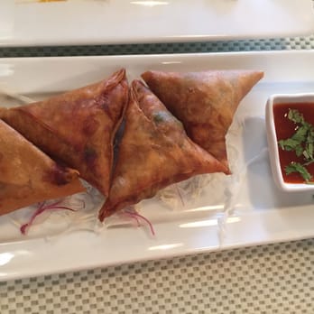 Dagon - Veggie samosas - Burmese Near Me - Honolulu, Hawaii
