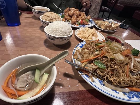 Overseas 101 by null