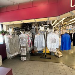 Morellis Cleaners