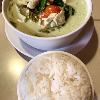 Siam Garden Cafe - Green curry w/ chicken - Thai Near Me - Honolulu, Hawaii
