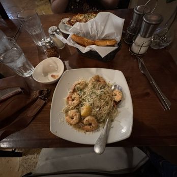 Petrini's San Diego - Shrimp scampi - Italian Near Me - San Diego, California Petrini's San Diego - Shrimp scampi - Italian Near Me - San Diego, California