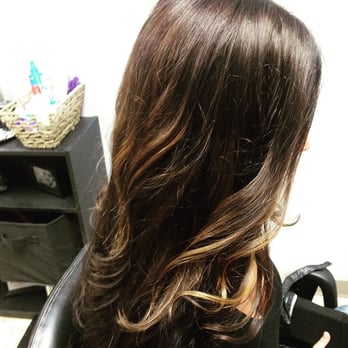 The Bombshell Studio - Hair Salons Near Me - Wilmington, North Carolina The Bombshell Studio - Hair Salons Near Me - Wilmington, North Carolina