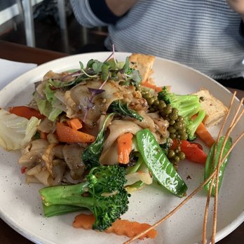 Sun and Moon - Pad kee mao vegetarian - Thai Near Me - San Francisco, California Sun and Moon - Pad kee mao vegetarian - Thai Near Me - San Francisco, California