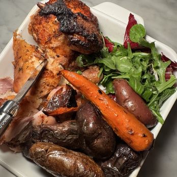 Le Mazet - Wine Bars Near Me - West Hartford, Connecticut