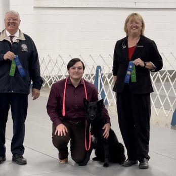 Eisern K9s - Lark and Nevermore at an Obedience Trial - Pet Training Near Me Eisern K9s - Lark and Nevermore at an Obedience Trial - Pet Training Near Me