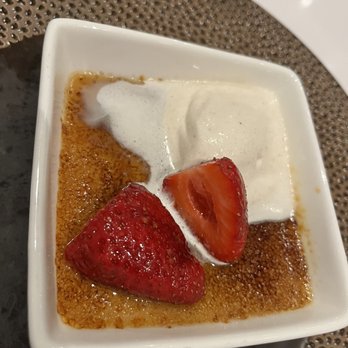 ARLO - Smoked Dulce De Leche Creme Brule - New American Near Me - San Diego, California ARLO - Smoked Dulce De Leche Creme Brule - New American Near Me - San Diego, California