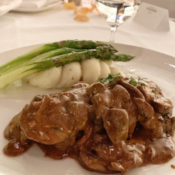 Atlantis Steakhouse - Steak Diane - Steakhouses Near Me - RENO, Nevada