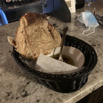 La Familia Restaurant - Bread & olive oil - Italian Near Me - Cumberland, Rhode Island La Familia Restaurant - Bread & olive oil - Italian Near Me - Cumberland, Rhode Island