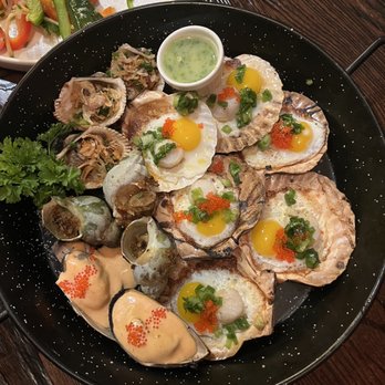 HEM Kitchen And Bar - Vietnamese Near Me - Houston, Texas