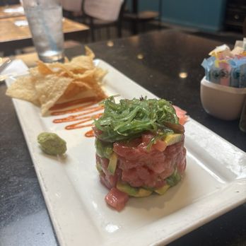 Marmalade Cafe - Malibu - Spicy Ahi Tuna Tartare - Breakfast & Brunch Near Me - Malibu, California