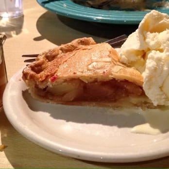Thunderbird Restaurant - Apple pie - American Near Me - Mt. Carmel Junction, Utah