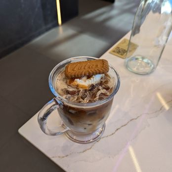 Twilight Cafe - Oat Milk Caramel Float - Cafes Near Me - Toronto, Ontario