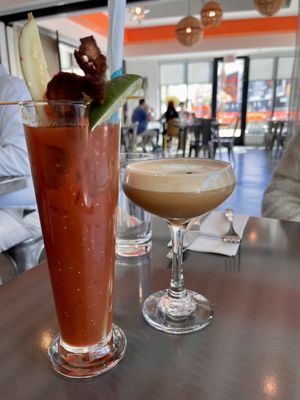 DW Bistro by null