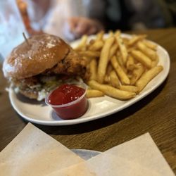Moonraker Millhouse - Burger