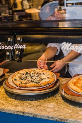 Cinzzetti's Italian Market Restaurant