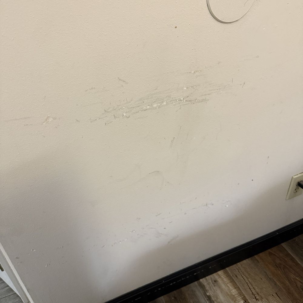 Quality Inn - Walls were dirty and had marks on them no chairs here at all in this area. - Hotels Near Me - Decherd, Tennessee Quality Inn - Walls were dirty and had marks on them no chairs here at all in this area. - Hotels Near Me - Decherd, Tennessee