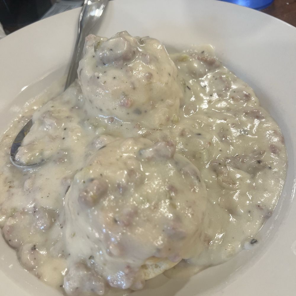 Parkway Diner - Biscuits and gravy - Salad Near Me - Louisville, Kentucky