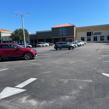 ALDI - Aldi from outside - Grocery Near Me - Pinellas Park, Florida