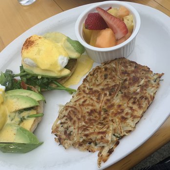 Lighthouse Cafe - Egg Florentine California - Breakfast & Brunch Near Me - Sausalito, California Lighthouse Cafe - Egg Florentine California - Breakfast & Brunch Near Me - Sausalito, California