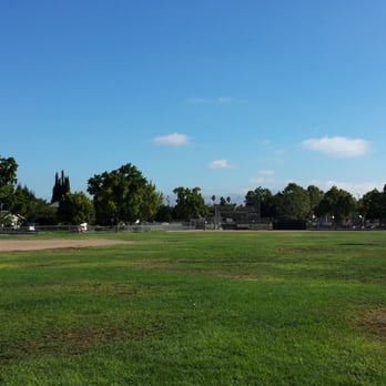 River Glen Park - Grassy field - Playgrounds Near Me - San Jose, California