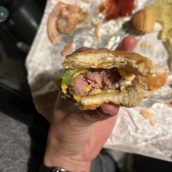 Wendy's - Raw burgers