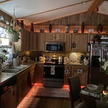 Kacee’s Cleaning Service - My kitchen I decorated. I am in the business of keeping my own space tidy and clean. - Home Cleaning Near Me Kacee’s Cleaning Service - My kitchen I decorated. I am in the business of keeping my own space tidy and clean. - Home Cleaning Near Me