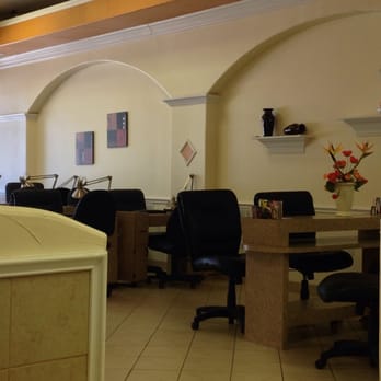 Concept Nails & Spa - Main salon area - Nail Salons Near Me - Arlington, Texas