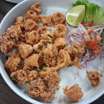 Al Toque Peruvian Kitchen - Calamar Frito - Peruvian Near Me - Oceanside, California
