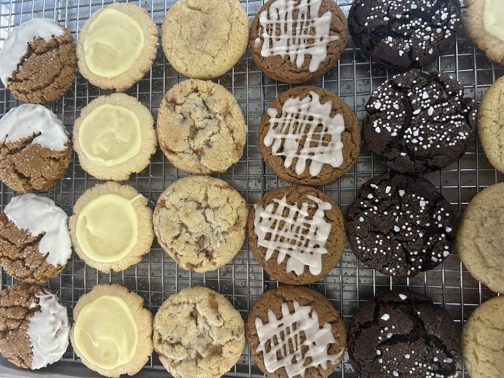 Shoebox Baking Image