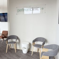 Perlman Clinic - Waiting room
