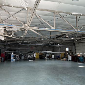Horizon Aviation - Hangar - Flight Instruction Near Me - Warwick, Rhode Island