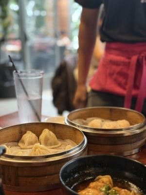 Steamy Piggy by null