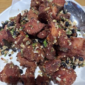 Juicy Dumpling Factory - Ribs with garlic - Chinese Near Me - Redondo Beach, California Juicy Dumpling Factory - Ribs with garlic - Chinese Near Me - Redondo Beach, California