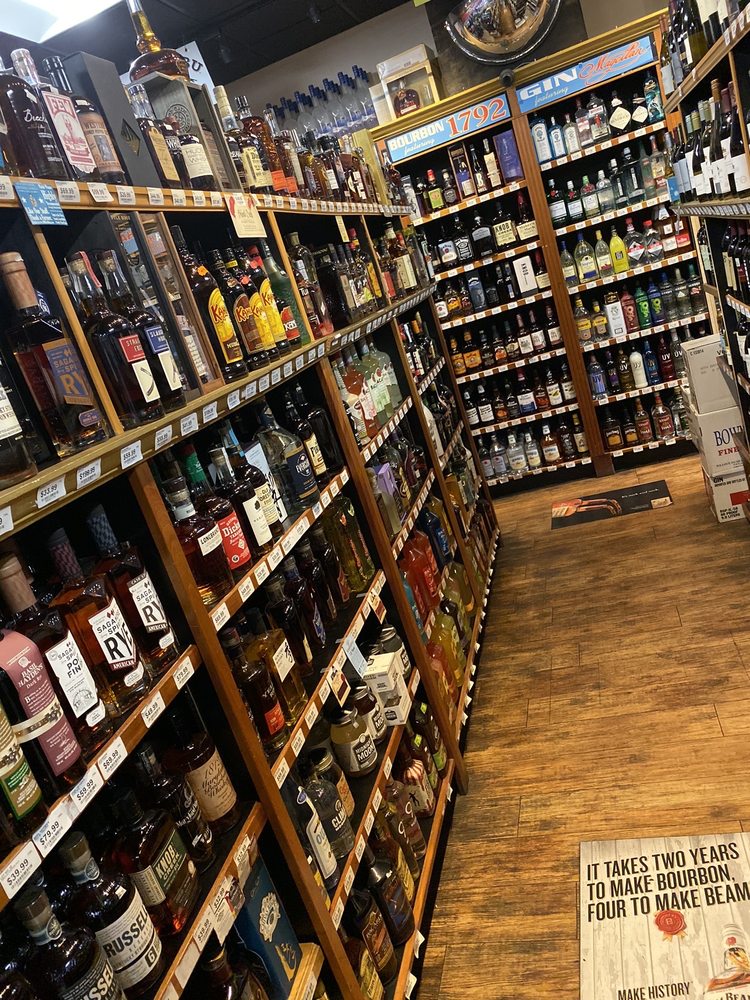 VINO LIQUORS Updated September 2024 60 Drury Dr, La Plata, Maryland