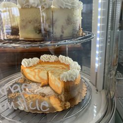 Holston's Baking Co.